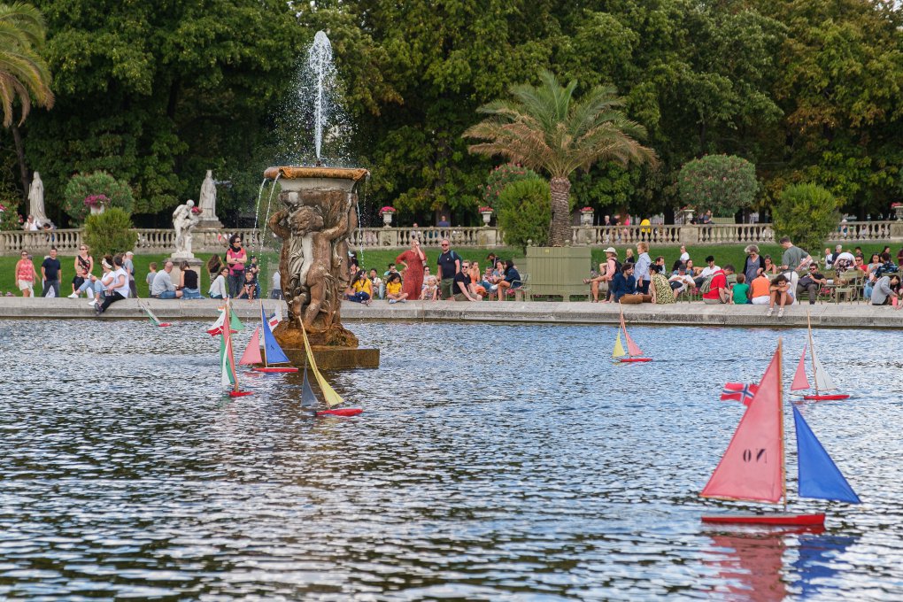 Pond with toy sailboats at Luxembourg Gardens Pond with toy sailboats at Luxembourg Gardens