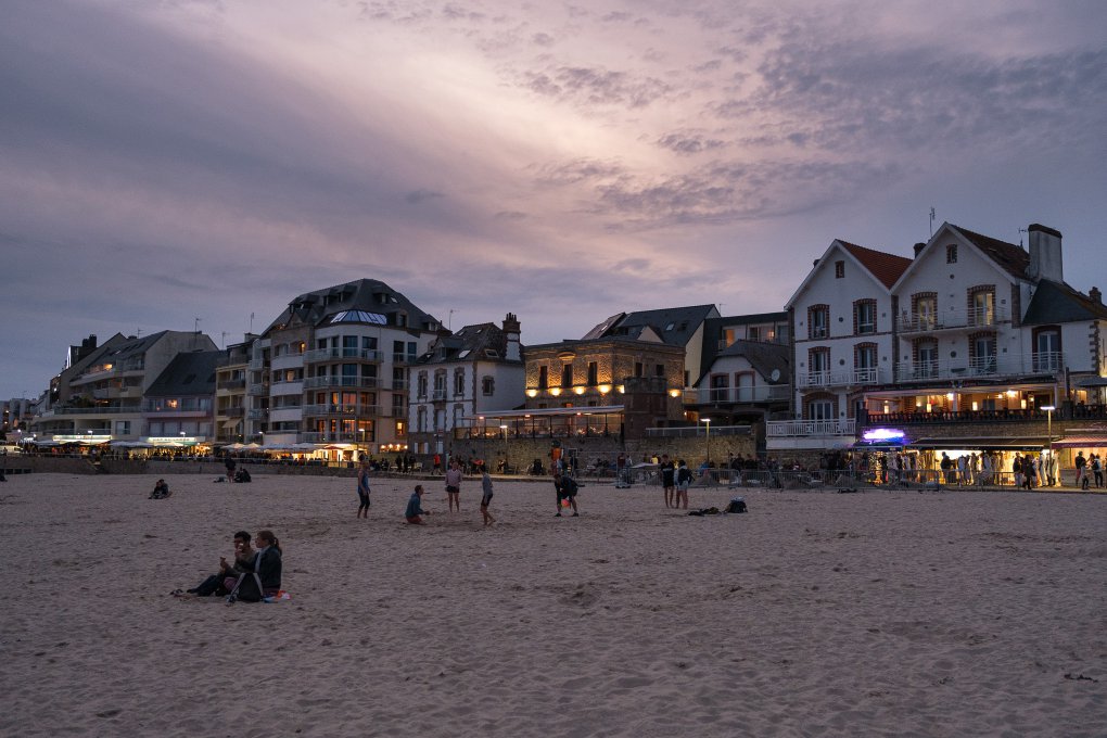 Quiberon beach at night Quiberon beach at night